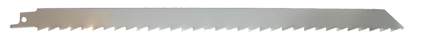 Metallsågblad med grova tänder och jämn rad på vit bakgrund.